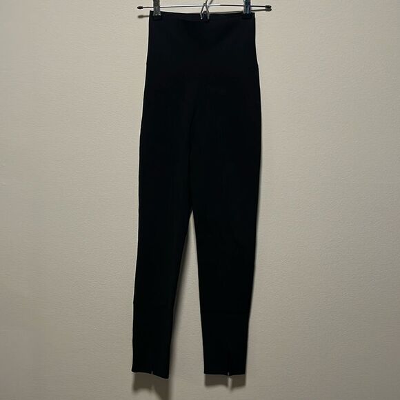 SANDRO Sienna Split-Ankle Black Knit Crop Leggings, Size 34 (0/XS) - Picture 5 of 14